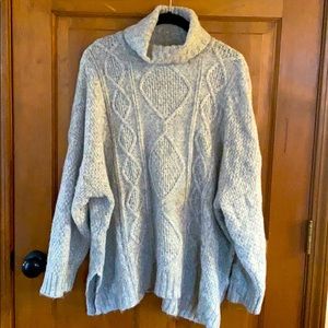 Aerie turtleneck sweater size L